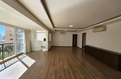 Apartamento com 3 quartos à venda na Avenida Túlio de Rose, 330, Jardim Europa, Porto Alegre