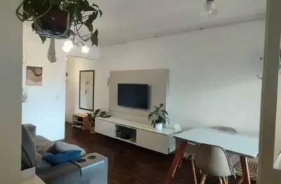 Apartamento 3 dormitórios à venda na cidade baixa – andar alto, iluminado e com vaga de garagem