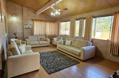 Casa com 3 quartos à venda na Avenida Orleaes, 744, Guarujá, Porto Alegre