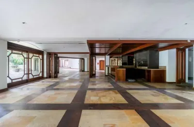 Casa à venda com1981m², 13 dormitórios, 4 suítes, 30 vagas, terreno de 1,2 hectares, no bairro pedra redonda em porto alegre