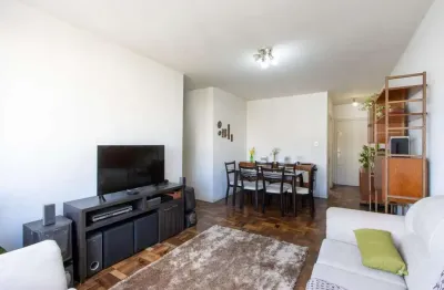 Apartamento de 3 dormitórios com uma vaga de garagem à venda no bairro menino deus – porto alegre