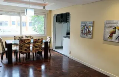 Apartamento com 3 quartos à venda na Rua General Souza Doca, 146, Petrópolis, Porto Alegre