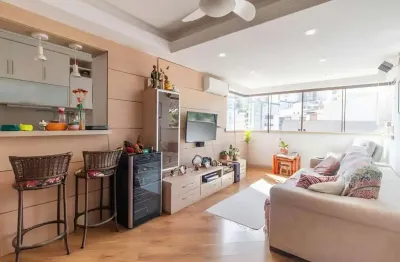 Apartamento com 2 quartos à venda na rua miguel couto, 570, menino deus, porto alegre, 76 m2 por r$ 540.000