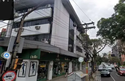 Conjunto comercial no bairro bonfim – prédio de esquina com portaria remota