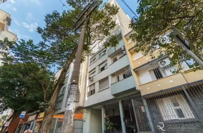Apartamento de 02 quartos, sendo 01 com ar condicionado, no bairro  centro histórico em porto alegre/rs.