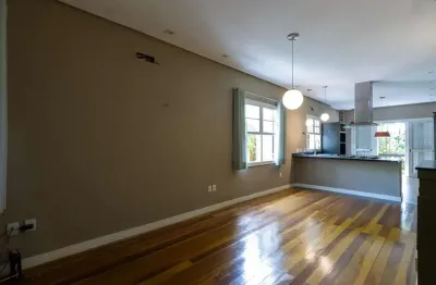 Bela casa térrea, 2 dormitórios e 1 suite - parte alta do bairro espirito santos