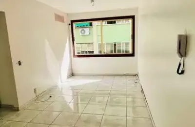 Apartamento no bairro teresópolis de 2 dormitórios desocupado