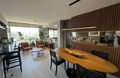 Apartamento de 2 quartos e 1 vaga de garagem no bairro rio branco porto alegre