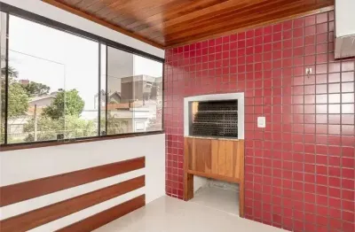 Apartamento com 3 quartos à venda na Rua Silva Tavares, 220, Passo da Areia, Porto Alegre