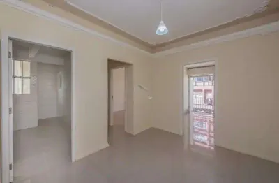 Apartamento 3 dormitórios no bairro Centro Histórico de Porto Alegre-RS.