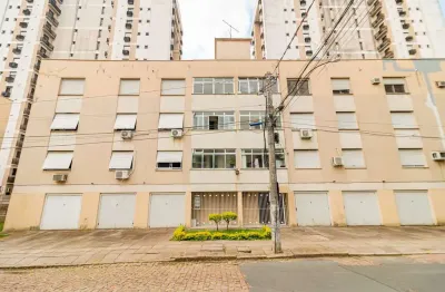 Apartamento com 3 quartos à venda na Rua Geraldo Souza Moreira, 390, Passo da Areia, Porto Alegre