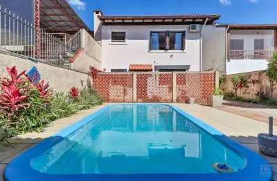 Casa com 3 quartos à venda na Rua Doutor João Palombini, 55, Ipanema, Porto Alegre