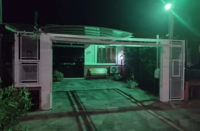 Casa com 2 quartos à venda na Rua Wilson Luiz de Almeida, 130, Hípica, Porto Alegre