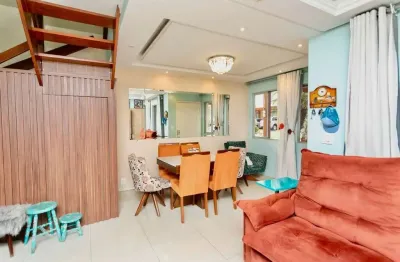 Casa 2 dormitórios 2 vagas cobertas em condomínio com piscina porto alegre