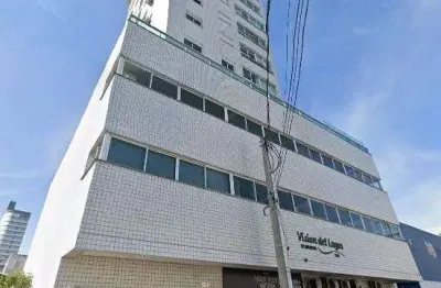 Apartamento, 2 dormitórios, 1 vaga coberto, churrasqueira no centro de tramandaí