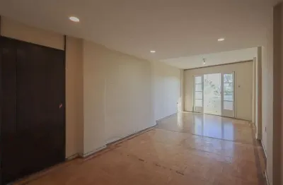 Apartamento com 3 quartos à venda na Avenida Osvaldo Aranha, 824, Bom Fim, Porto Alegre