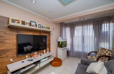 Apartamento semi mobiliado de 3 quartos, elevador, 1 vaga no bairro Cavalhada