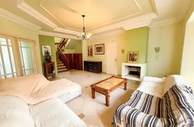 Casa com 6 quartos à venda na Rua Pero Vaz de Caminha, 571, Nossa Senhora das Graças, Canoas