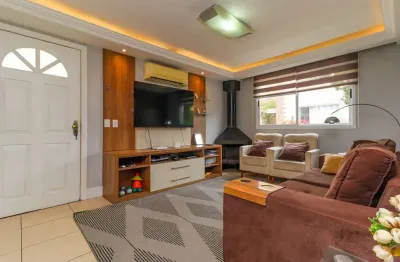 Casa em condomínio fechado com 3 quartos à venda na Rua Augusto Attílio Giordani, 87, São Sebastião, Porto Alegre