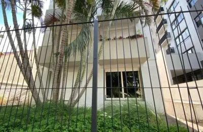 Apartamento com 3 quartos à venda na Rua Santos Neto, 84, Petrópolis, Porto Alegre