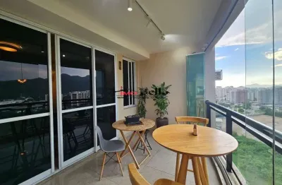 MAJESTIC Imperdível apartamento de luxo na Barra Olímpica, Rio de Janeiro-RJ: 4 quartos, 4 suítes, 1 sala, 5 banheiros, 2 vagas, 145m²!