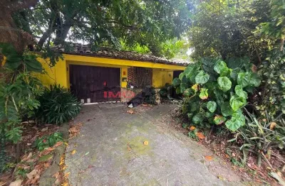 Casa de luxo à venda no recreio dos bandeirantes, rio de janeiro - 4 quartos, 1 suíte, 457m² de área e 5 vagas de garagem.
