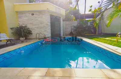 Casa no condomínio 'mirante da serra' no anil, rio de janeiro-rj: 3 quartos, 1 suíte, 4 banheiros, 2 vagas, 221m².