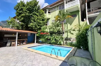 Casa no condomínio vilarejo com 3 quartos e 403m² em jacarepaguá, rio de janeiro-rj