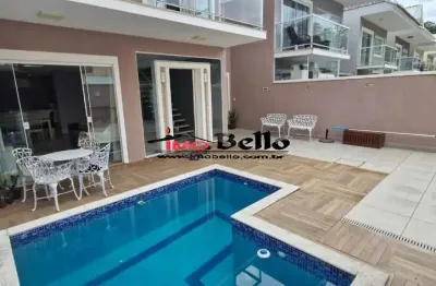 Casa de luxo em condomínio na freguesia jacarepaguá, rio de janeiro-rj: 6 quartos, 5 suítes, 2 salas, 7 banheiros, 2 vagas de garagem, 173 m².