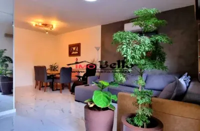 Casa de alto padrão em condomínio na freguesia jacarepaguá, rio de janeiro - 3 quartos, 1 suíte, 174 m², 1 vaga de garagem.