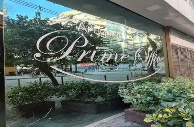 Sala comercial de alto padrão na freguesia jacarepaguá, rio de janeiro - 24m², banheiro e vaga de garagem!