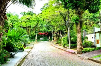 Casa em condomínio de luxo na freguesia jacarepaguá com 4 quartos, 1 suíte e 381m² de área - rio de janeiro-rj