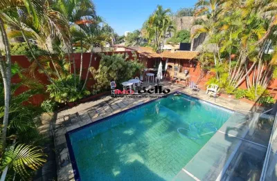 Espetacular casa à venda no rio de janeiro-rj, bairro pechincha: 3 quartos, 3 suítes, 4 salas, 7 banheiros, 2 vagas, 678m².