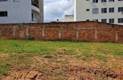 Excelente área com 974.86m² em ipatinga bairro tiradentes.