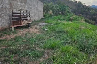 Vende um excelente lote, em boa localização, no bairro recanto ipatinga m.g