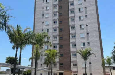 Apartamento com 2 dormitórios, sala, sacada, cozinha, a 50 metros do metro, vaga, piscina