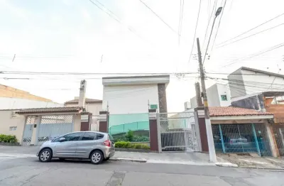 [LOCAÇÃO]  Sobrado de condomínio fechado 3 DORMITORIOS 1 SUITE,  2 VAGAS DE GARAGEM - Vila Ré