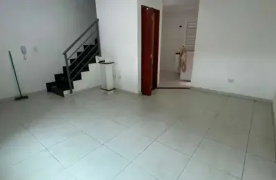 Locação - Sobrado de condomínio fechado - Vila Paranaguá/Ponte Rasa