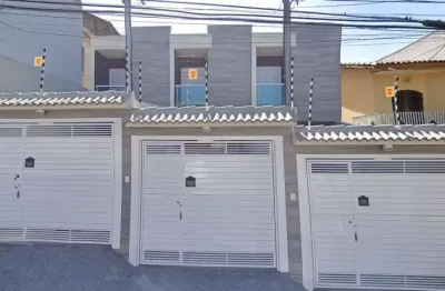Excelente sobrado frontal com  3 suítes 2 vagas na vila granada.