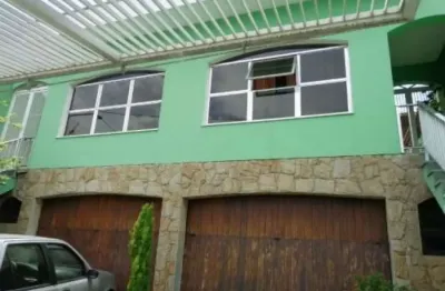Casa com 3 quartos à venda na Rua Modesto de Sousa, 61, Vila Jacuí, São Paulo