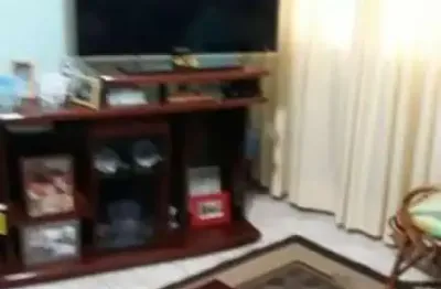 Sobrado, venda, 3 dormitórios, 1 suite, 2 vagas, área útil 210 m²