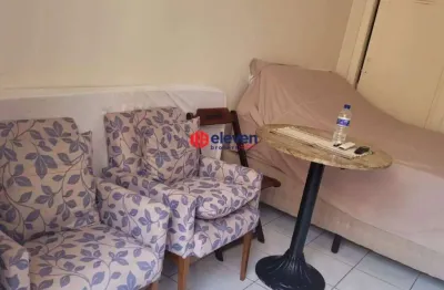 Kitnet com 38 m², 50 metros da praia do boqueirão - santos-sp