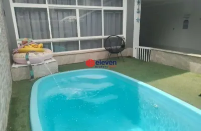 Sobrado ponta da praia 4 dormitórios 3 suítes americanas 3 vagas de gaaragem piscina e quintal