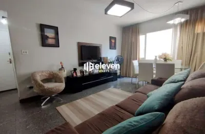Apartamento à venda na quadra da praia da aparecida -santos s/p.