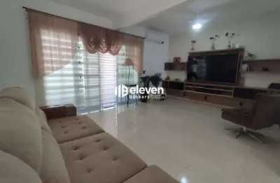 Casa com 3 quartos à venda na Rua Visconde de Faria, Campo Grande, Santos