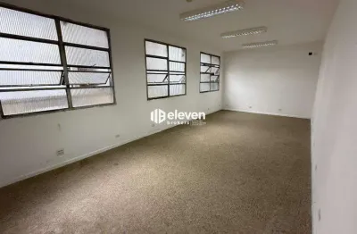 Sala comercial para alugar na Rua Amador Bueno, Centro, Santos