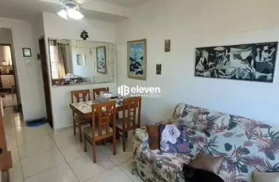 Casa duplex no macuco, espaço gourmet e vaga de varagem.