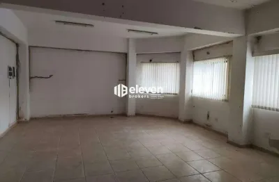 Imóvel para locação – frente | 349 m² | 8 salas | 6 banheiros | 6 cozinhas
