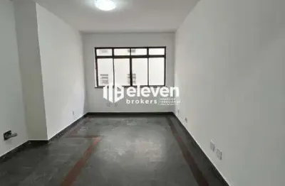 Apartamento reformado a 2 quadras da praia – boqueirão, santos/sp