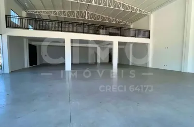 Galpão comercial para venda – 582m² com mezanino e excelente localização